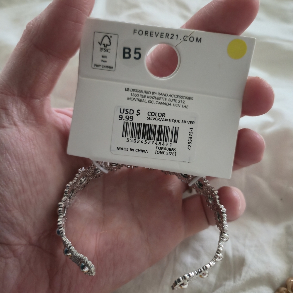 Forever 21 Silver Floral Cuff Bracelet – Adjustable Fit - Picture 4 of 4